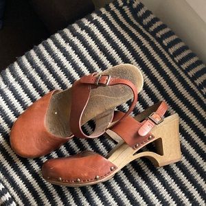 Dansko Thea Leather Slingback Sandal / Clog - size 41